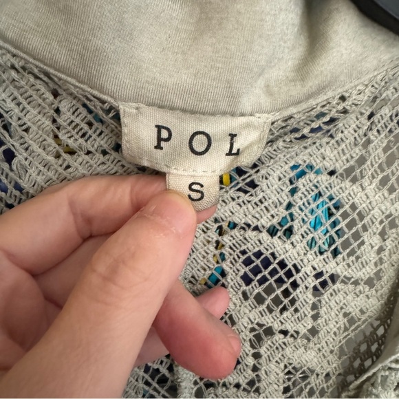 NWOT POL Clothing Green Pintuck Lace Button Down Top Sleeveless Blouse Top S - Picture 4 of 10